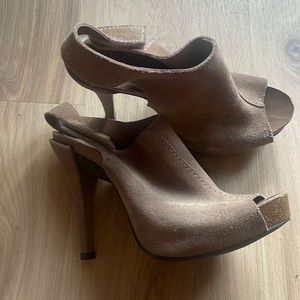 Spanish Pedro Garcia suede heels 5 inch